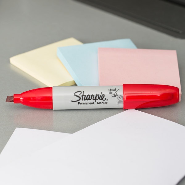 Перманентні маркери Sharpie Chisel Tip Red 000503 фото