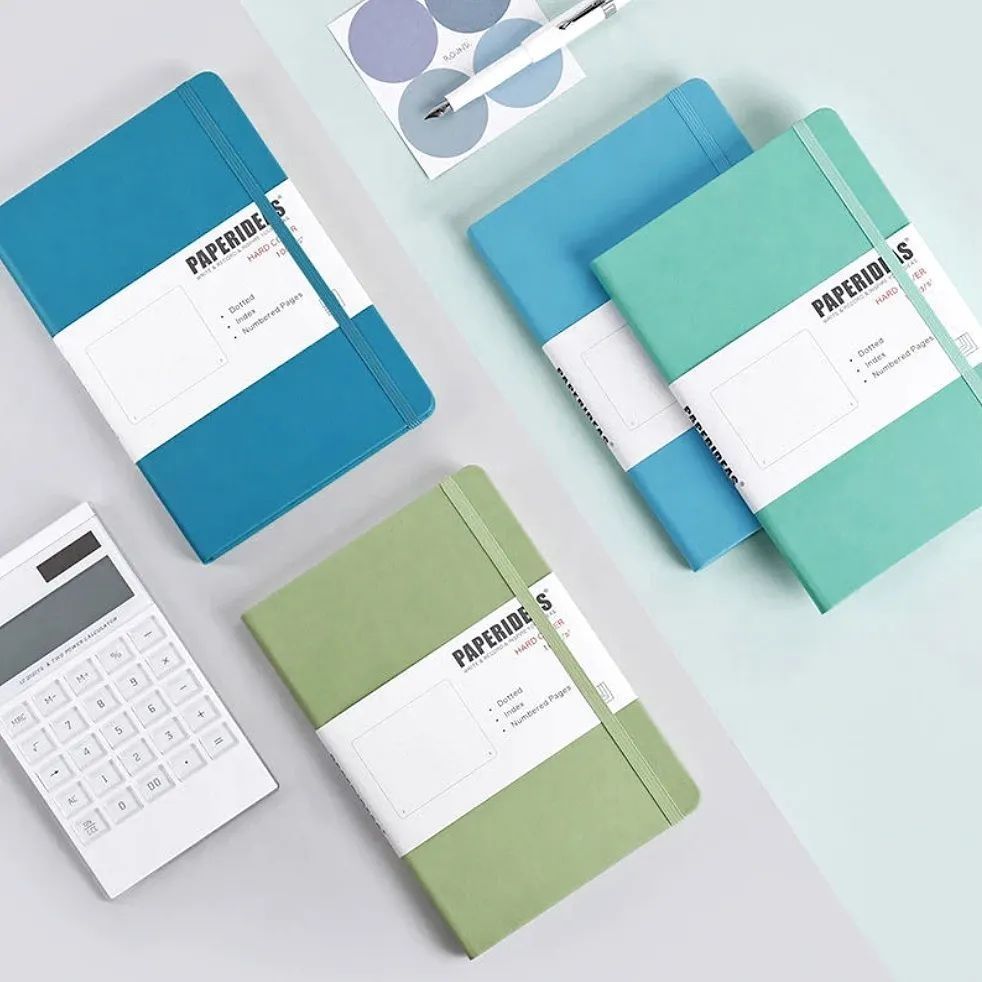 Блокнот Paperideas в крапку (ультрасиній, тверда палітурка)
